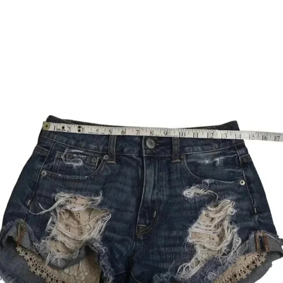 American Eagle Festival High Rise Jean  Shorts Embroidery Distressed Size 2 - Picture 9 of 13